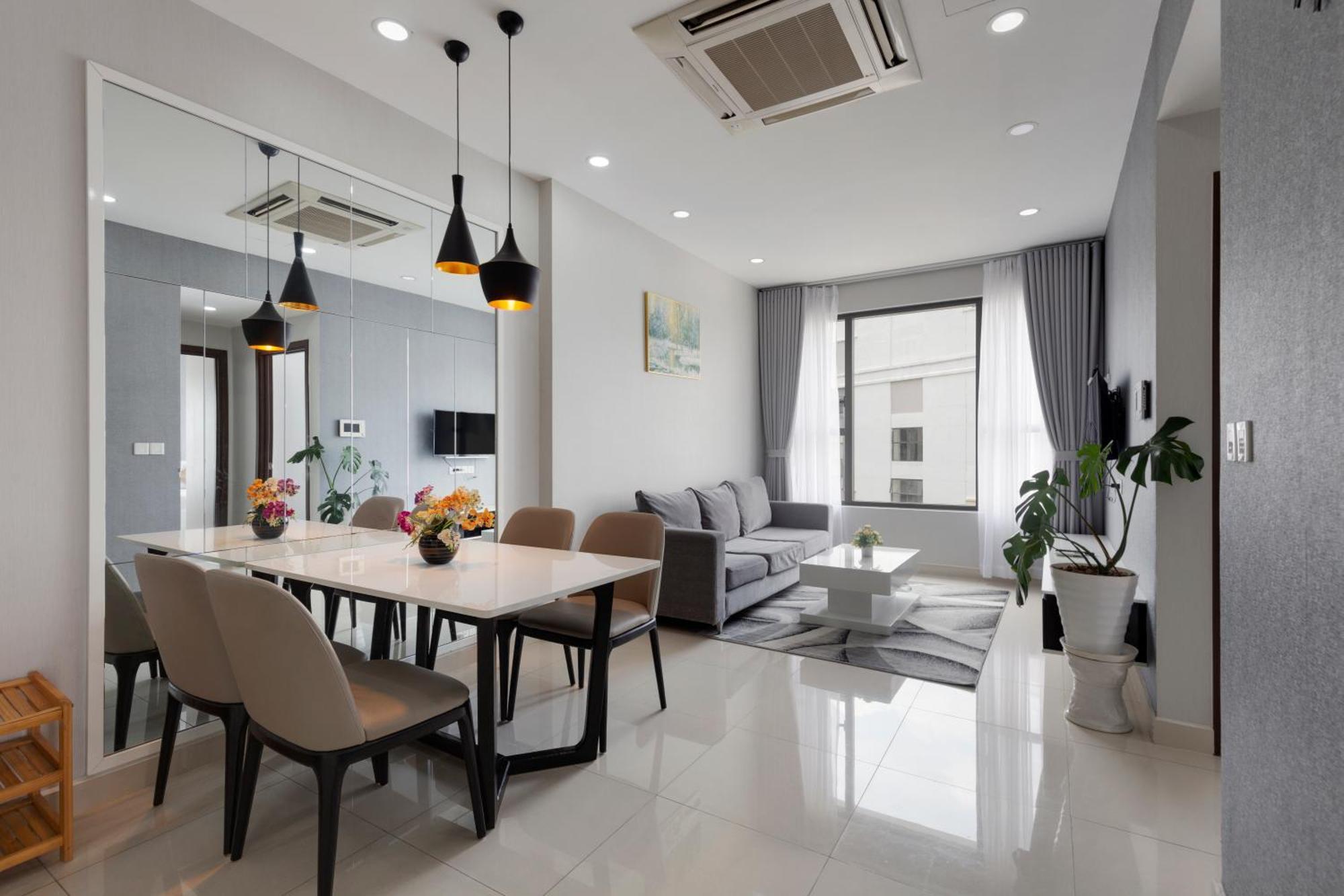 Smile Tresor - Modern Comfortable Apartment